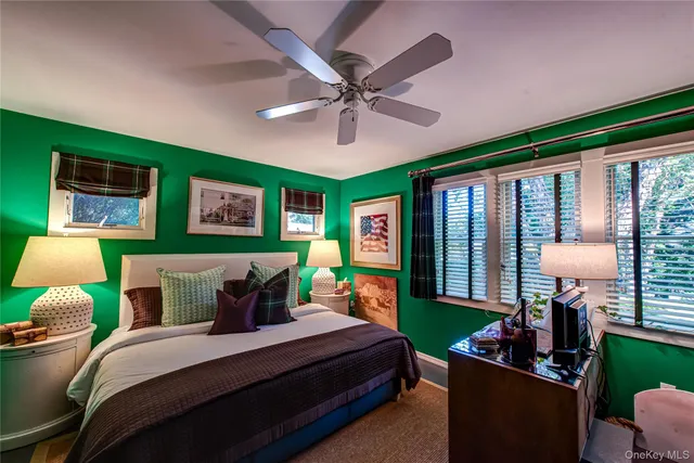 $1,800,000 | 56 Shinnecock Hills Road, Southampton, NY 11968