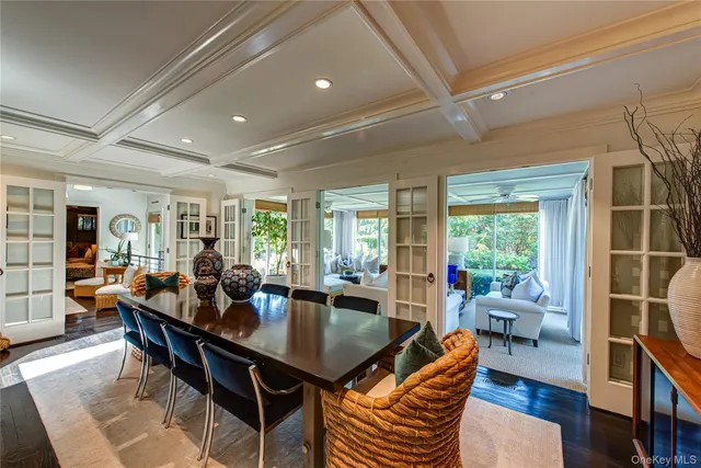 $1,800,000 | 56 Shinnecock Hills Road, Southampton, NY 11968