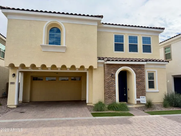 $2,395 | 693 North Bay Drive, Gilbert, AZ 85233