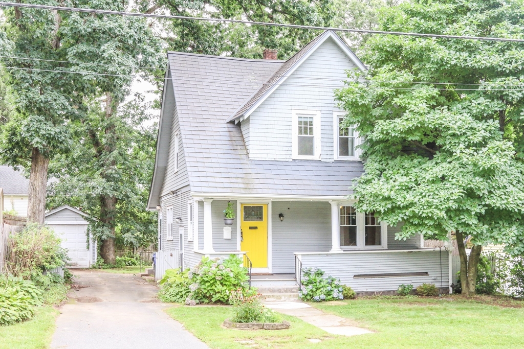 103 Clough Street Springfield, MA 01118 - Photo 1 of 37 Gallery Image 1