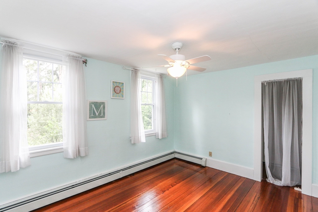 103 Clough Street Springfield, MA 01118 - Photo 34 of 37 Gallery Image 34