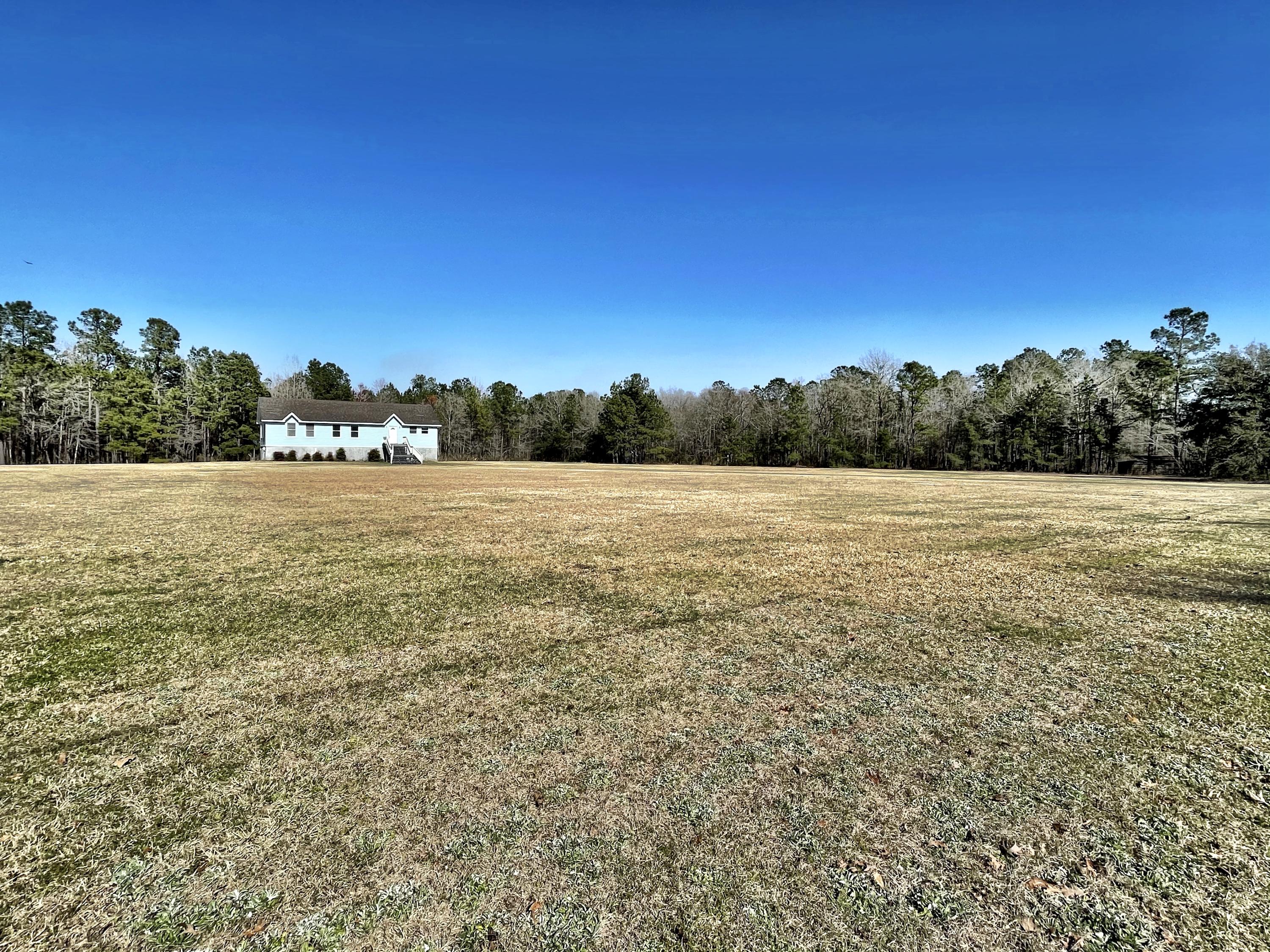 2620 Harristown Road St. Stephen, SC 29479 - Photo 4 of 35 65CA24CC-06E5-4C61-832F-DA85CA12E068