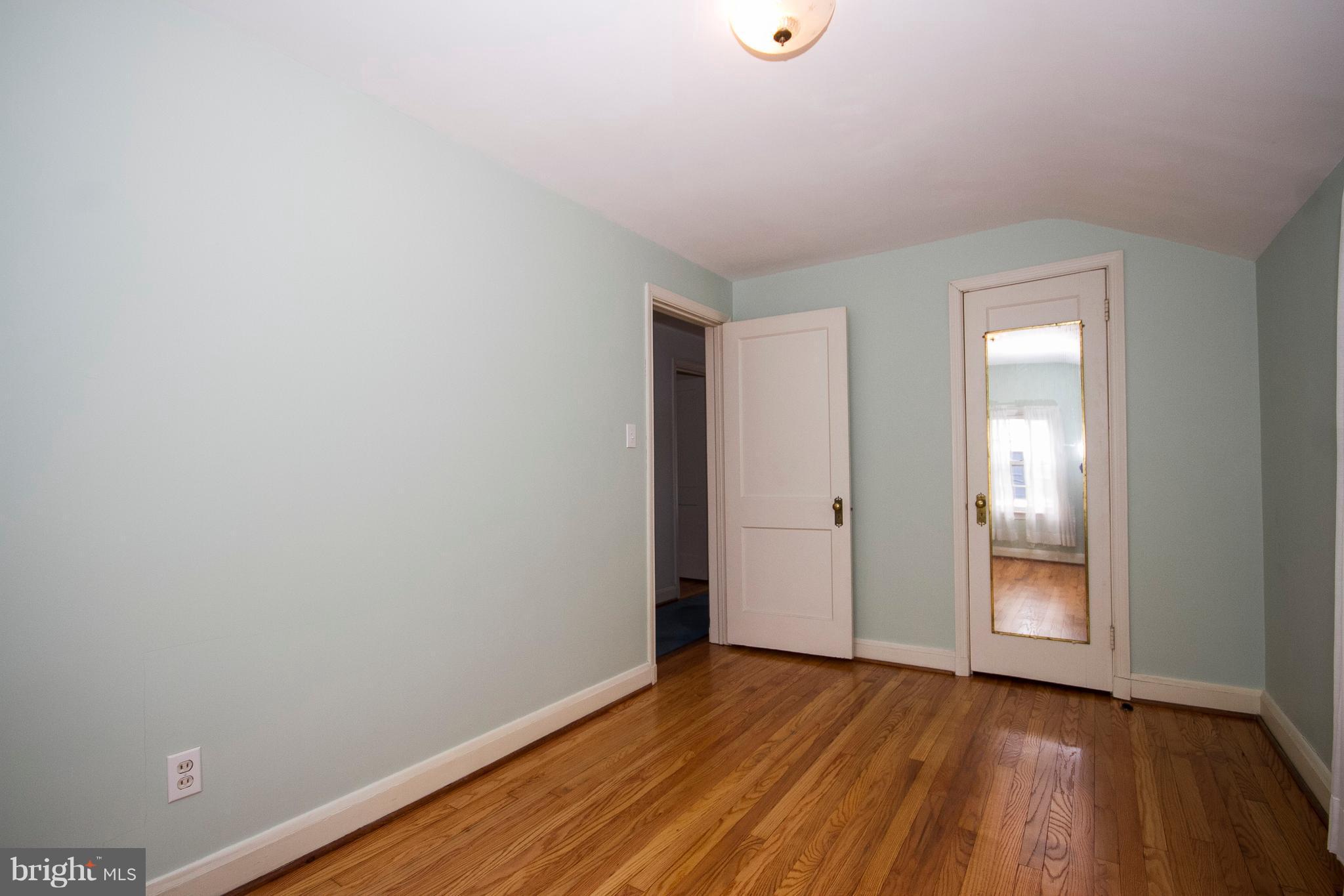 918 Litchfield Road Baltimore, MD 21239 - Photo 17 of 24 Bedroom Three
