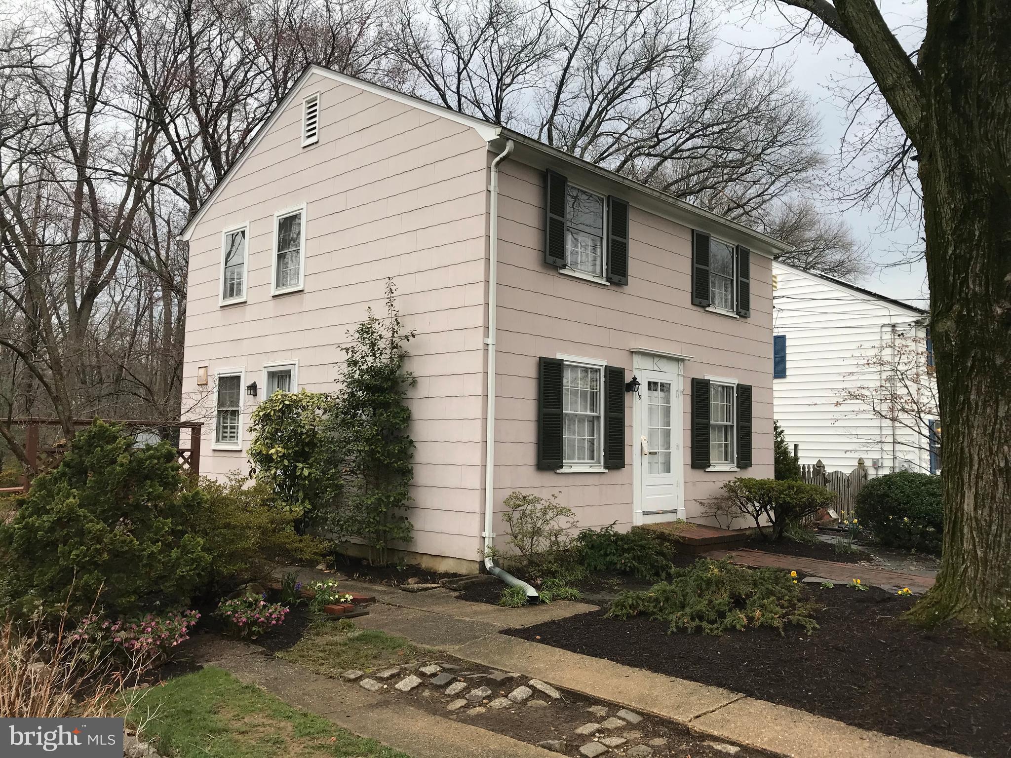 918 Litchfield Road Baltimore, MD 21239 - Photo 3 of 24 Side view of home