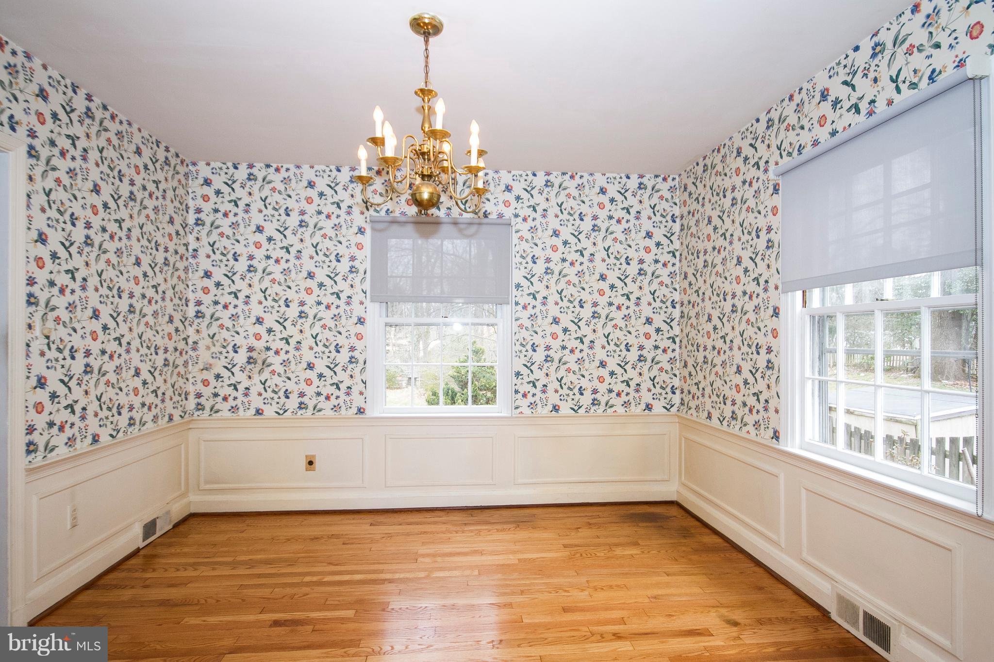 918 Litchfield Road Baltimore, MD 21239 - Photo 7 of 24 Dining Room has nice moldings