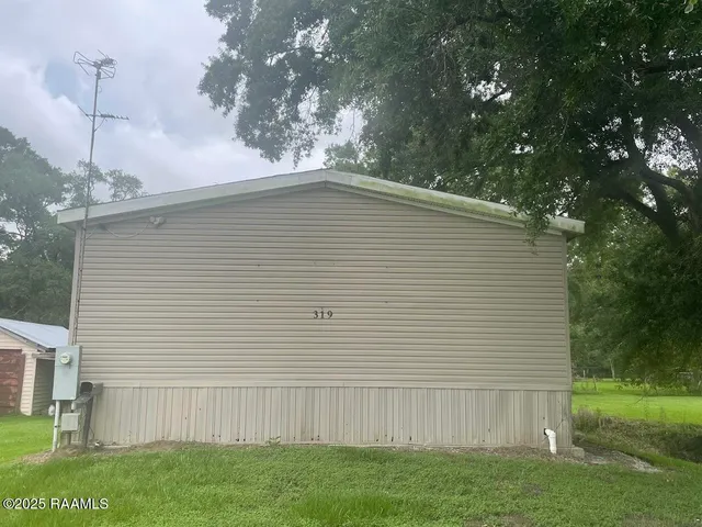 $56,900 | 319 East Lovell Street, Crowley, LA 70526