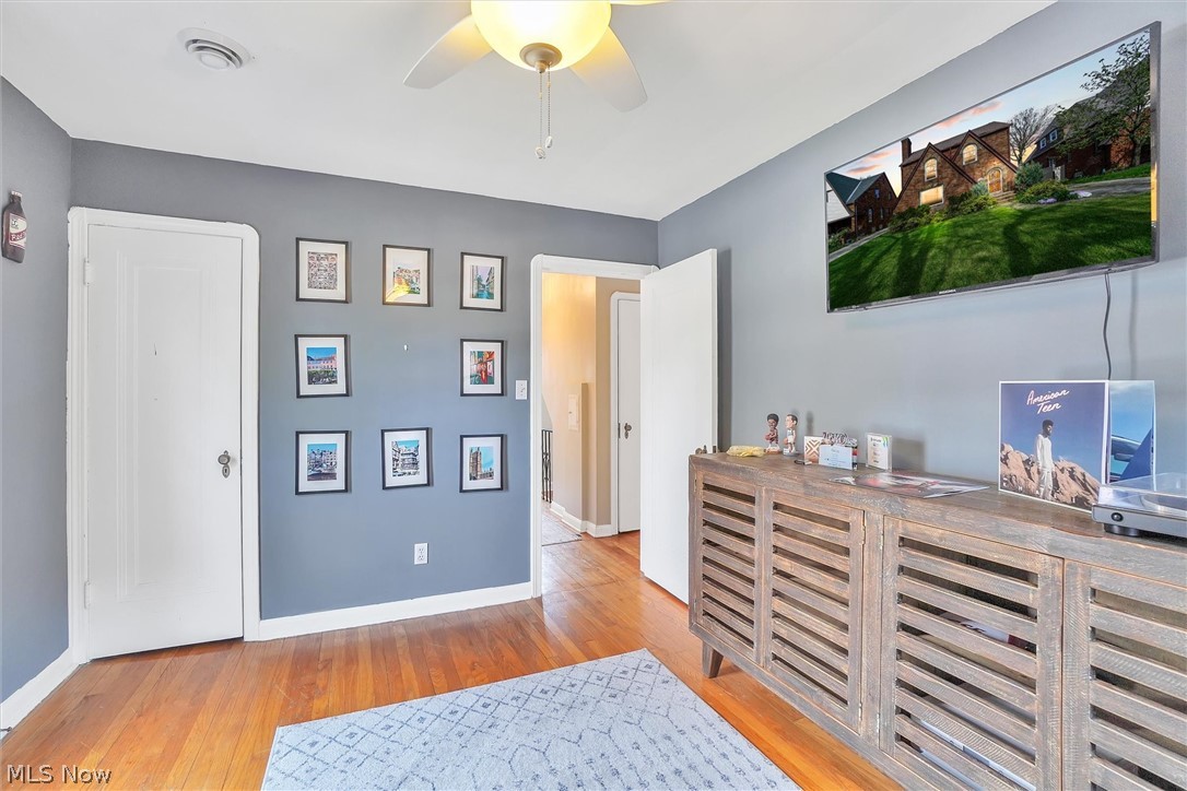 3723 Warren Road Cleveland, OH 44111 - Photo 16 of 31 Gallery Image 16