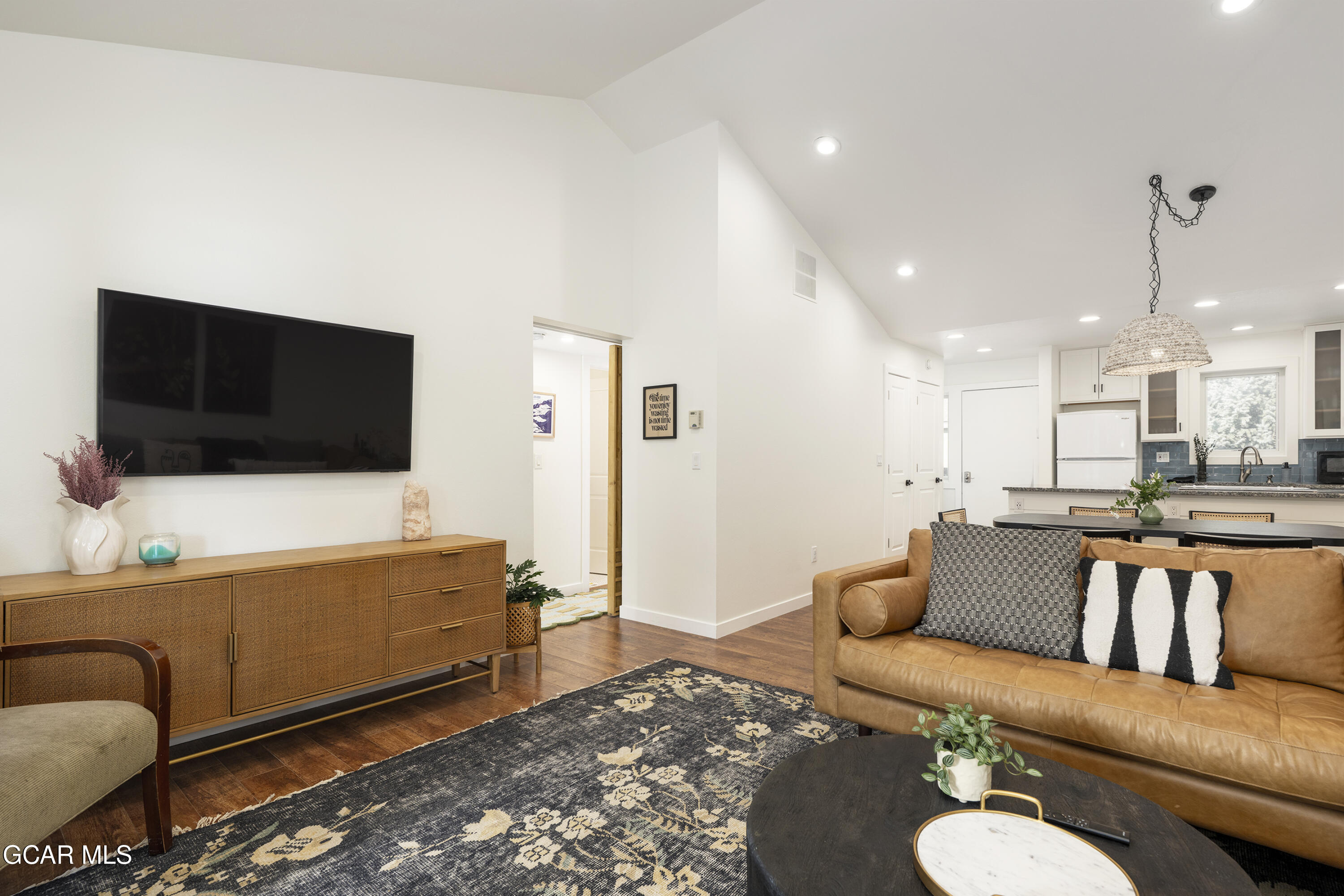 97 Doc Susie Avenue, Unit C4 Fraser, CO 80442 - Photo 12 of 36 Living area
