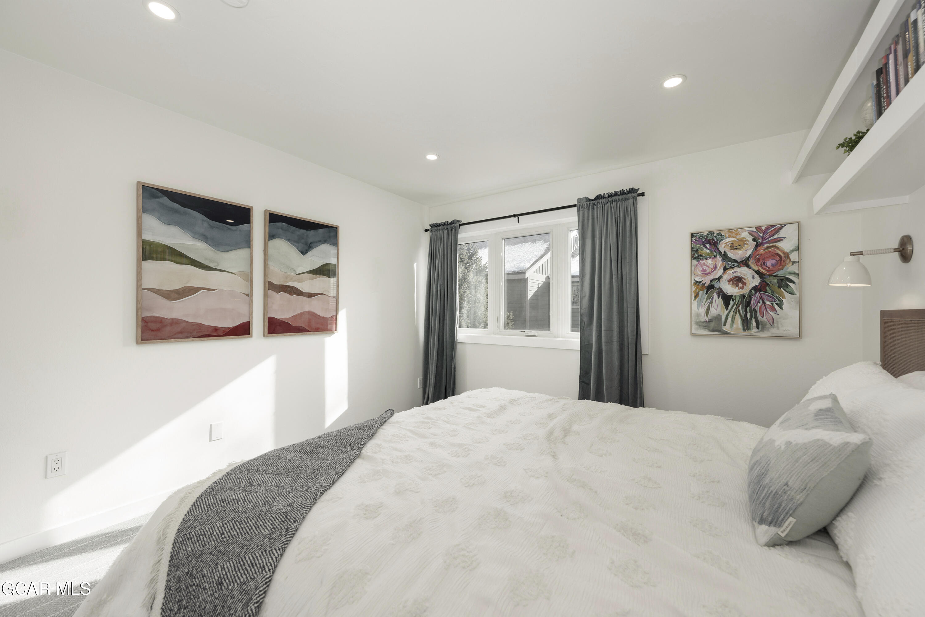 97 Doc Susie Avenue, Unit C4 Fraser, CO 80442 - Photo 21 of 36 Primary bedroom
