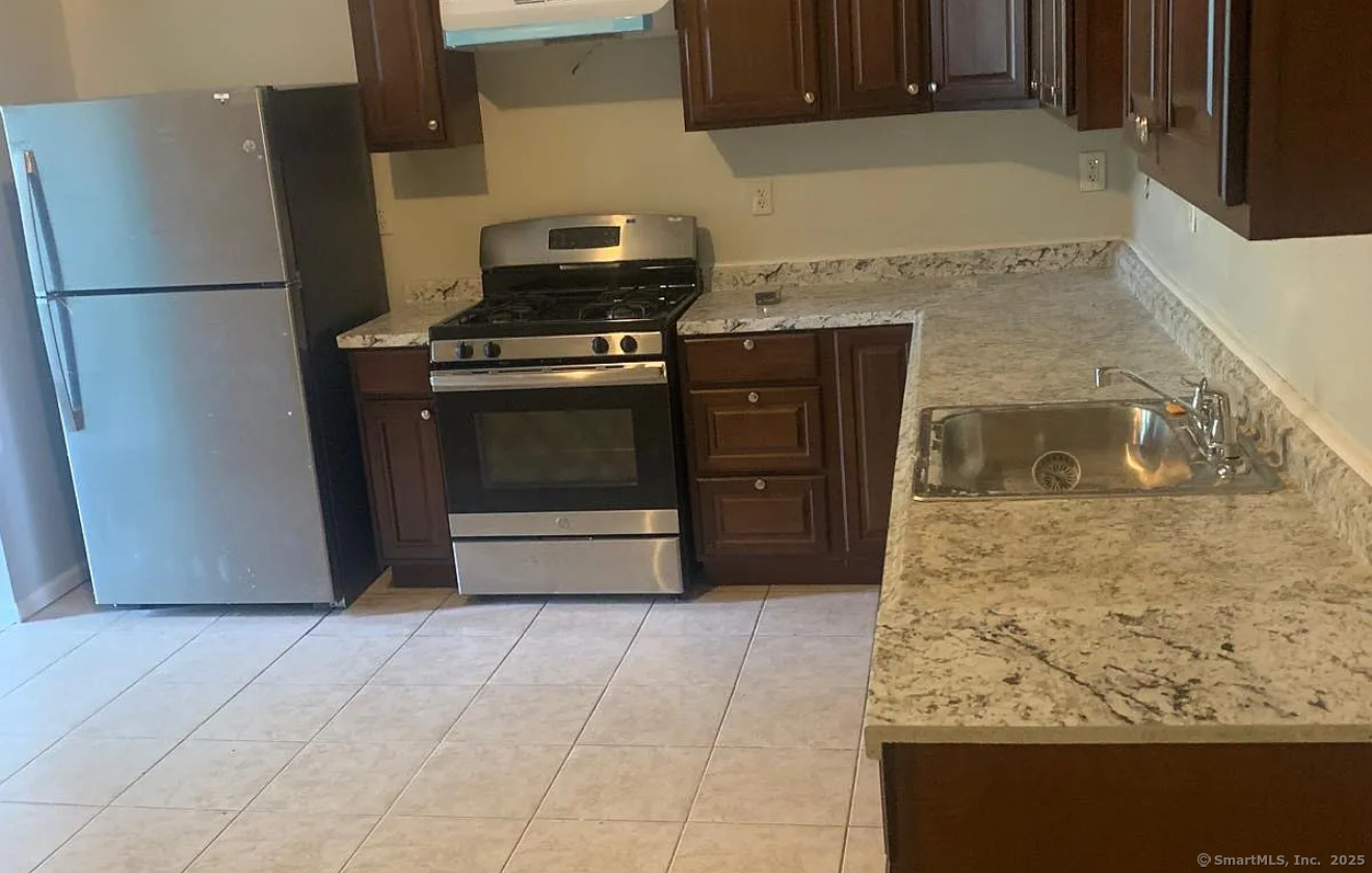 1408 Stratford Avenue, Unit 3 Bridgeport, CT 06607 - Photo 1 of 2