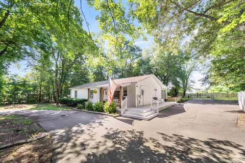 $420,000 | 17 Dennis Creek Drive, South Dennis, NJ 08210