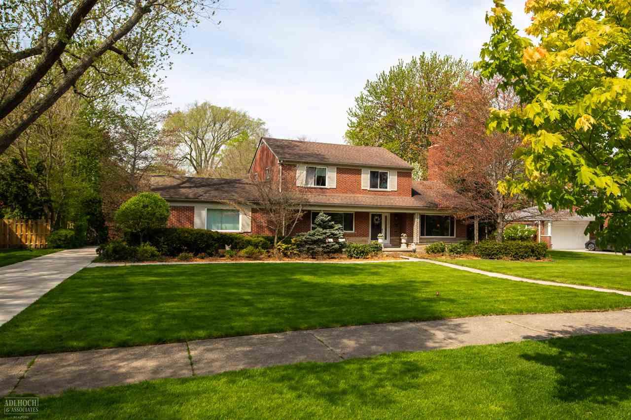 1059 Devonshire Road Grosse Pointe Park, MI 48230 - Photo 3 of 39