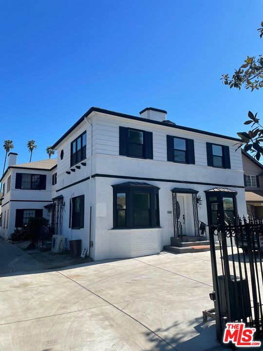 1746 Crenshaw Boulevard Los Angeles, CA 90019 - Photo 23 of 23