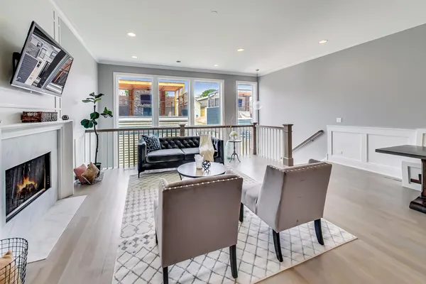 $1,750,000 | 3625 North Campbell Avenue, Chicago, IL 60618
