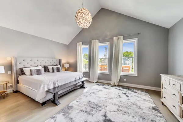 $1,750,000 | 3625 North Campbell Avenue, Chicago, IL 60618
