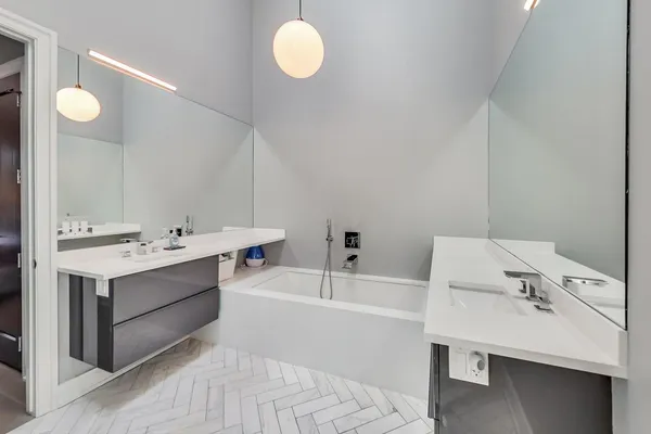 $1,750,000 | 3625 North Campbell Avenue, Chicago, IL 60618