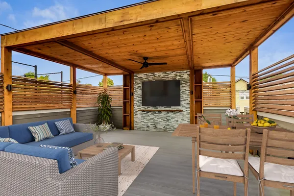 $1,750,000 | 3625 North Campbell Avenue, Chicago, IL 60618