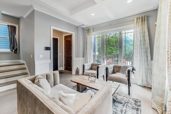 $1,750,000 | 3625 North Campbell Avenue, Chicago, IL 60618