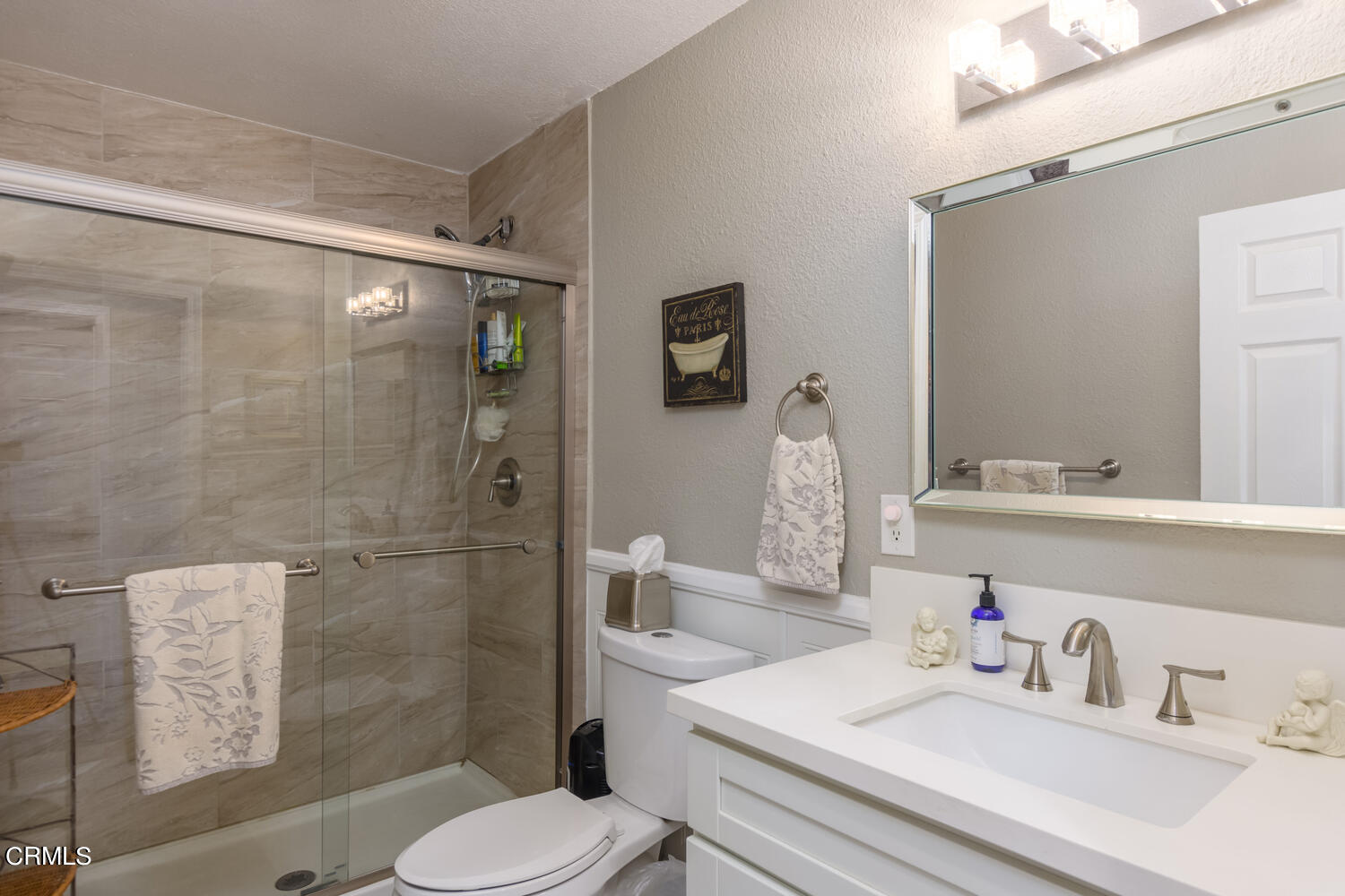 612 West Roderick Avenue Oxnard, CA 93030 - Photo 18 of 26 a bathroom with a sink toilet and shower