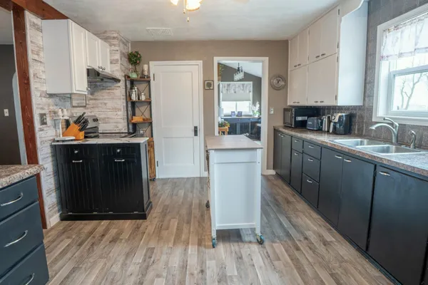 $699,900 | 21497 T-67, Glenwood, MN 56334