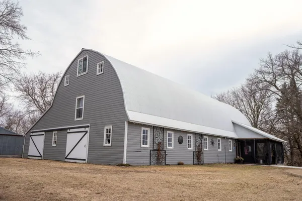 $699,900 | 21497 T-67, Glenwood, MN 56334