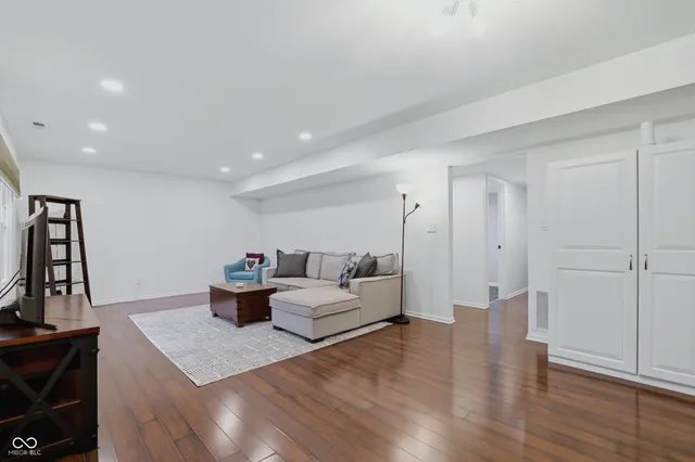 $388,000 | 7888 Dawson Drive, Fishers, IN 46038