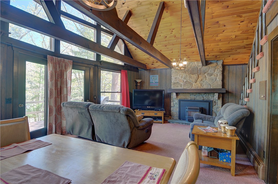 261 Hill Farm Road Coventry, RI 02816 - Photo 3 of 27