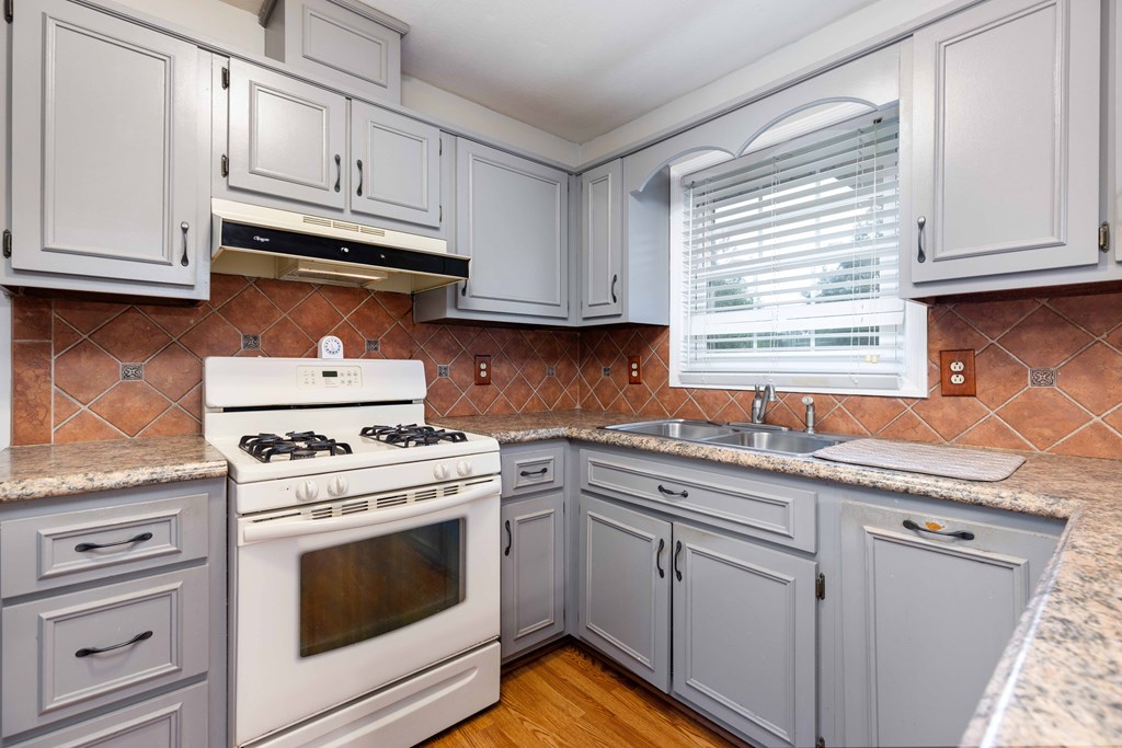 4462 Weems Road Columbus, GA 31909 - Photo 3 of 24 Gallery Image 3