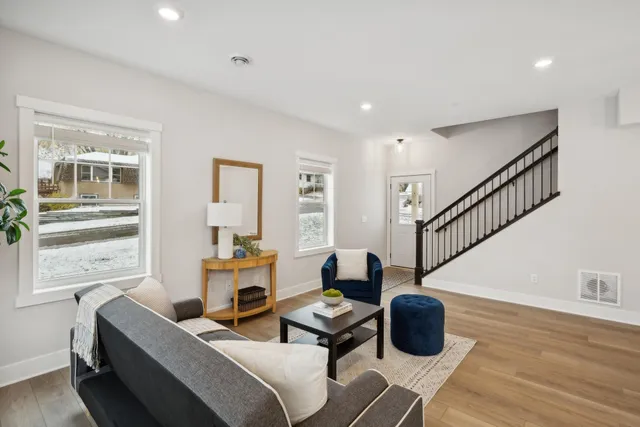 $2,900 | 3411 Douglas Drive North, Crystal, MN 55422