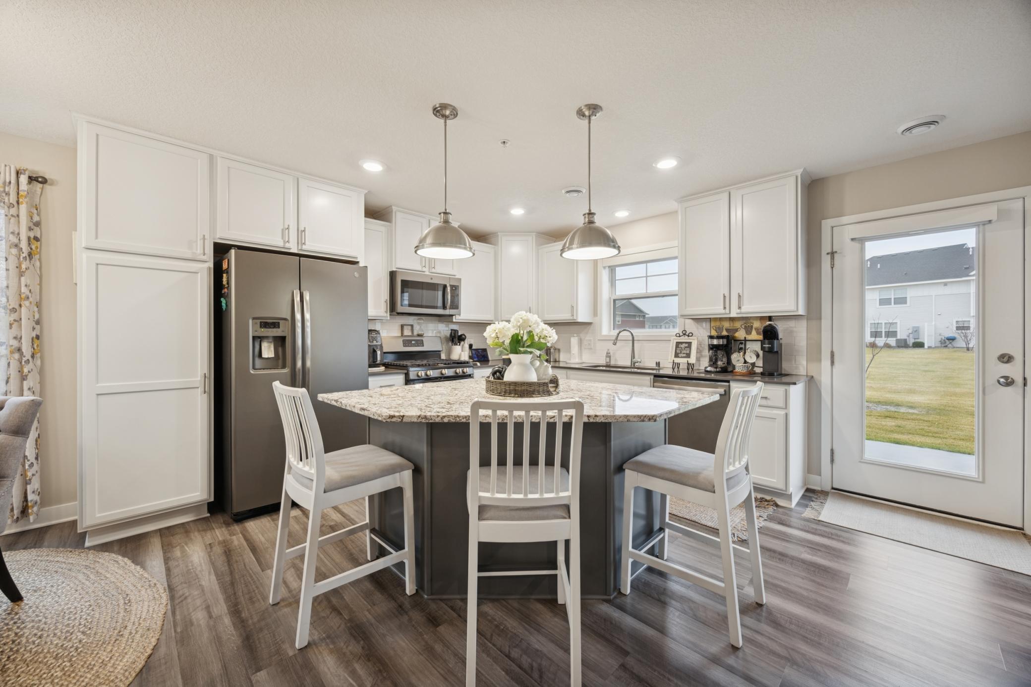 7230 Bay Drive Hugo, MN 55038 - Photo 13 of 37