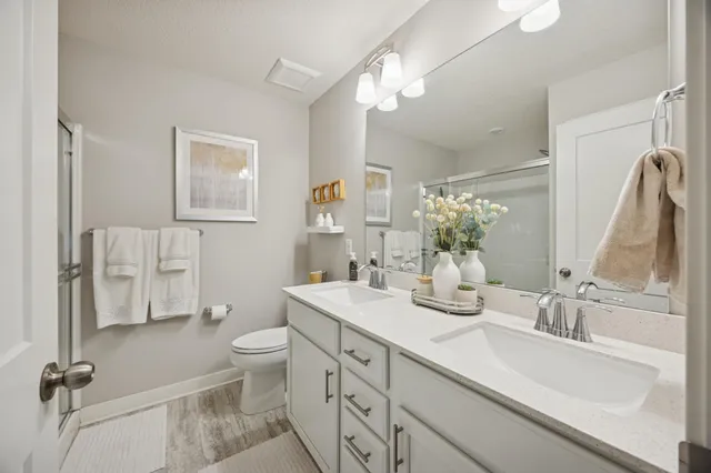 $369,900 | 7230 Bay Drive, Hugo, MN 55038