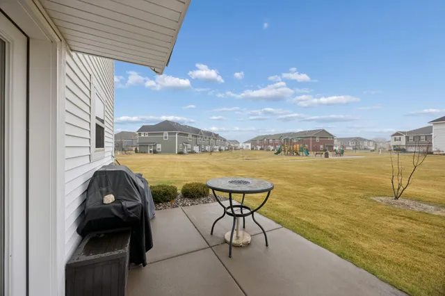 $369,900 | 7230 Bay Drive, Hugo, MN 55038