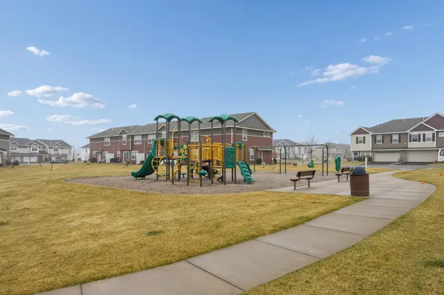 $369,900 | 7230 Bay Drive, Hugo, MN 55038