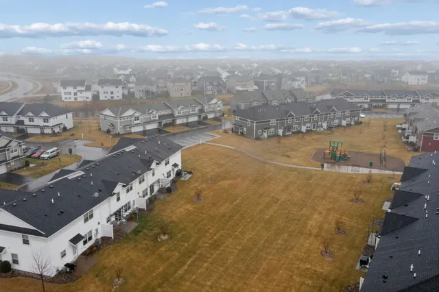 $369,900 | 7230 Bay Drive, Hugo, MN 55038