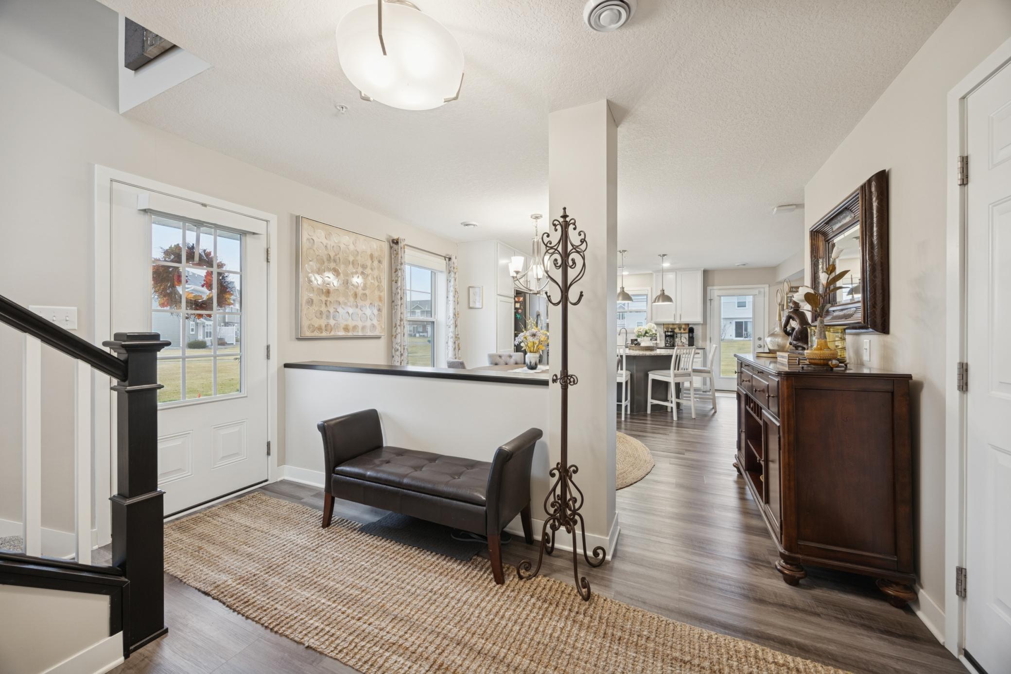 7230 Bay Drive Hugo, MN 55038 - Photo 8 of 37