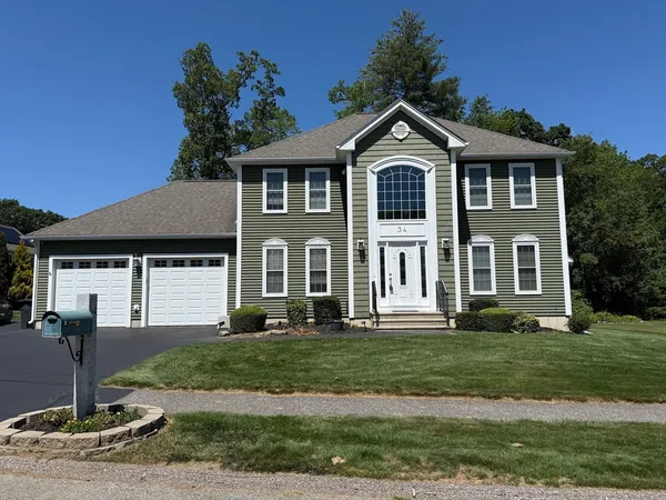 $684,900 | 34 Marjorie Lane, Rutland, MA 01543