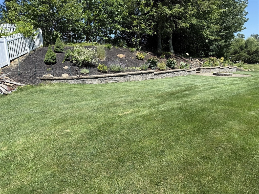 34 Marjorie Lane Rutland, MA 01543 - Photo 29 of 33