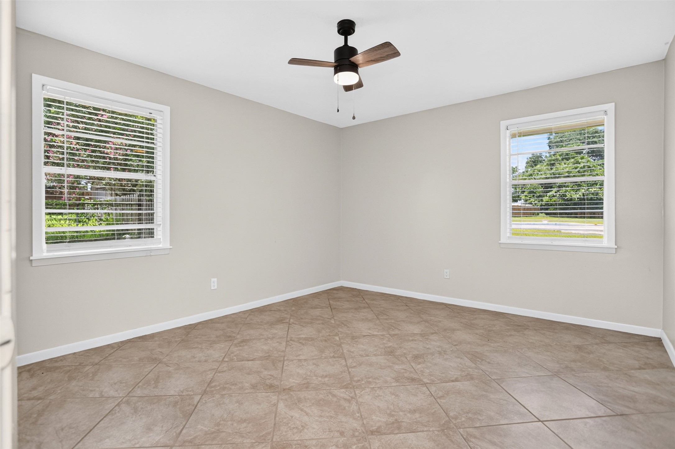 635 East Church Street Centerville, TX 75833 - Photo 15 of 33