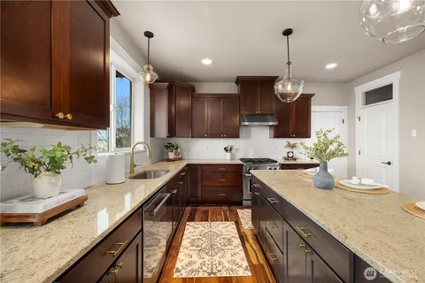 $989,000 | 1803 65th Street Southeast, Auburn, WA 98092