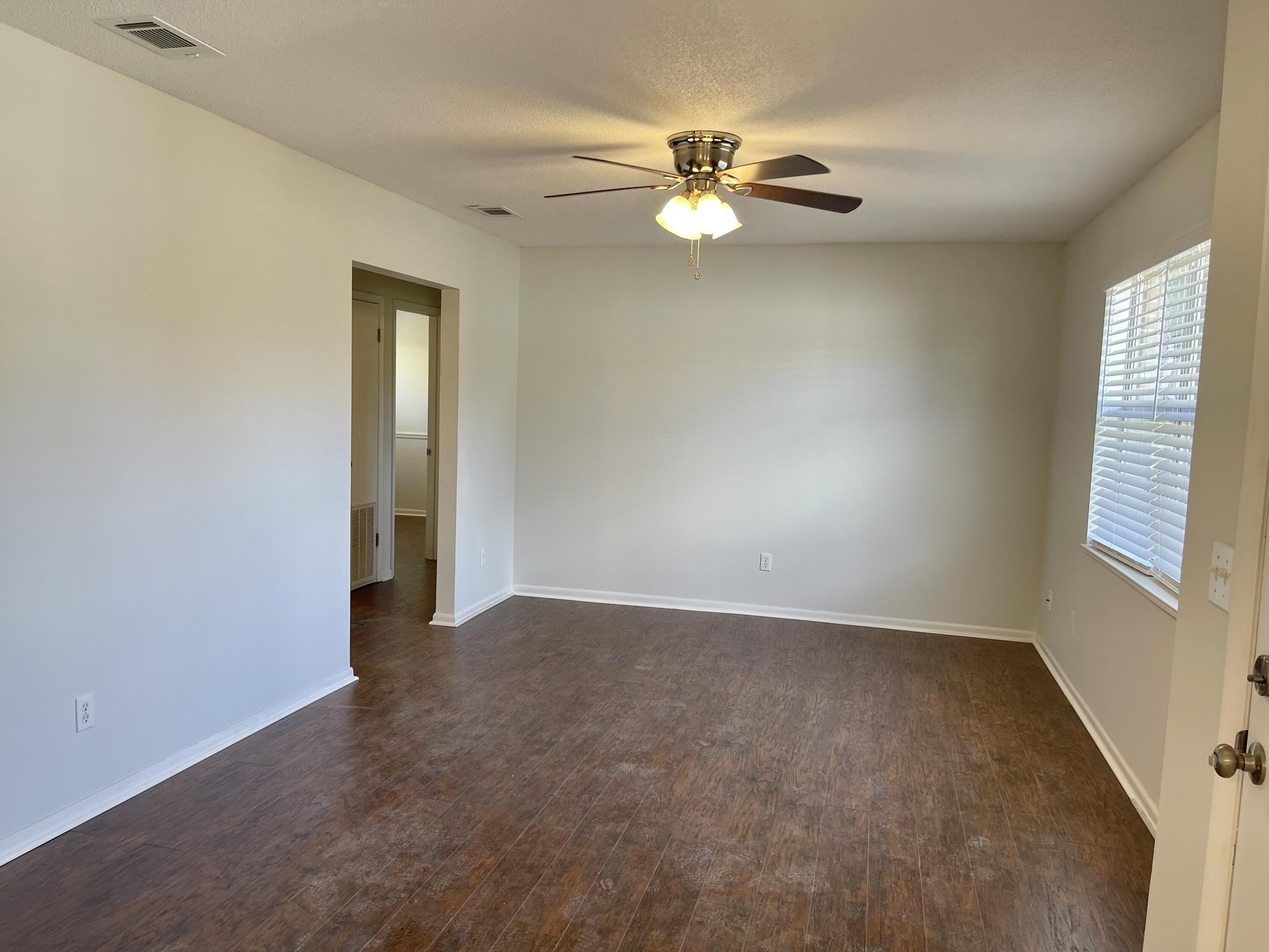 176 Juniper Lake Road DeFuniak Springs, FL 32433 - Photo 11 of 16 964C11C9-1112-45AE-B858-A80B16697C44