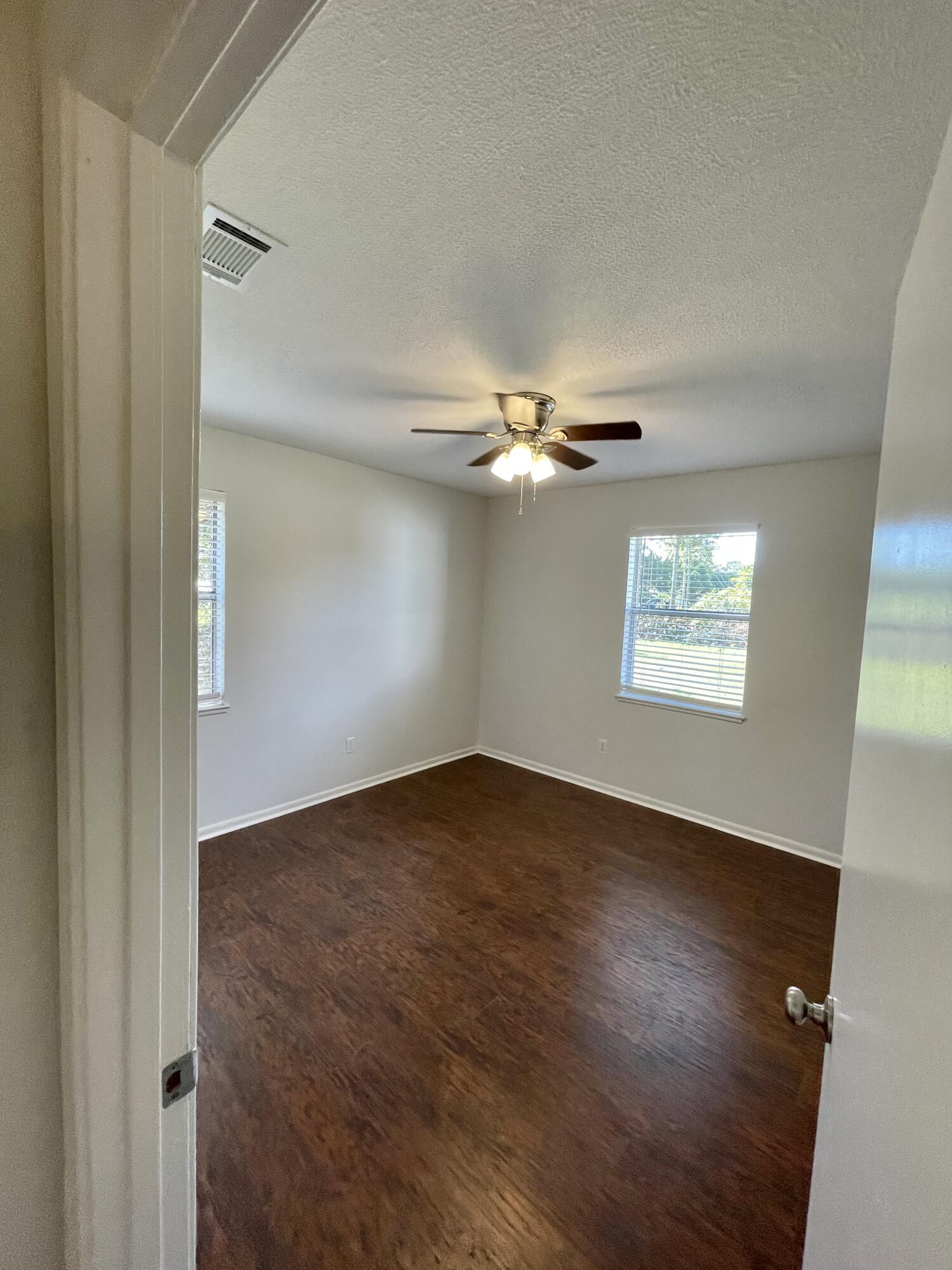 176 Juniper Lake Road DeFuniak Springs, FL 32433 - Photo 8 of 16 84C1DE9A-A99C-4201-B2FD-FCE1894914F7