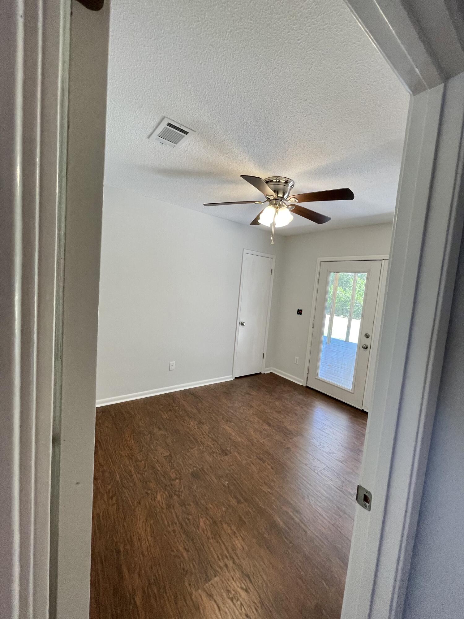 176 Juniper Lake Road DeFuniak Springs, FL 32433 - Photo 9 of 16 2DDE21B9-3A87-409F-81CC-9FA2471FFFEA