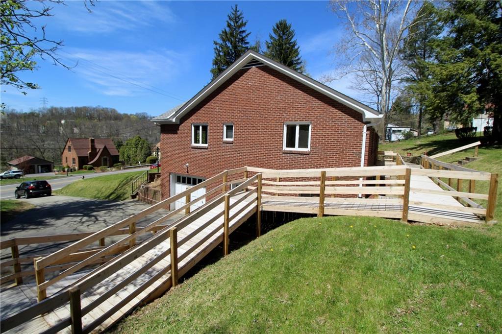6019 Library Road Bethel Park, PA 15102 - Photo 2 of 24 Gallery Image 2