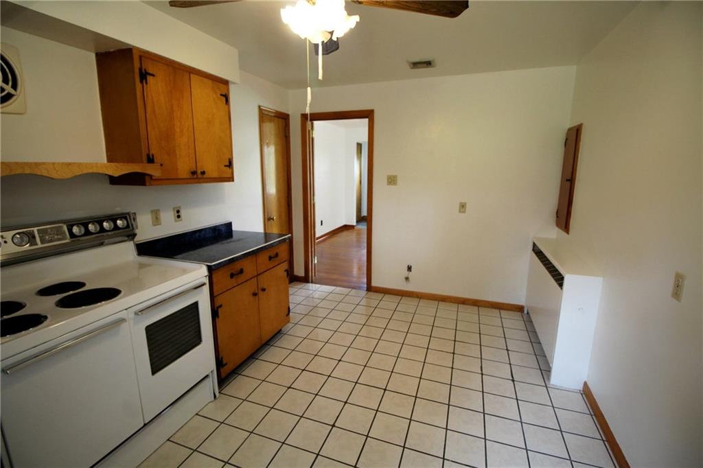6019 Library Road Bethel Park, PA 15102 - Photo 11 of 24 Gallery Image 11