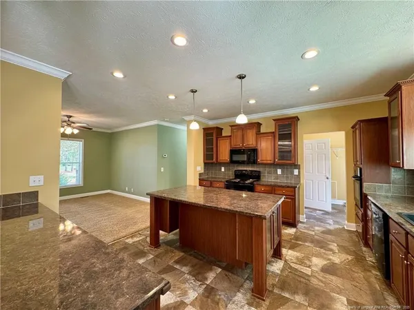 $1,900 | 3273 Cameron Hill Road, Cameron, NC 28326