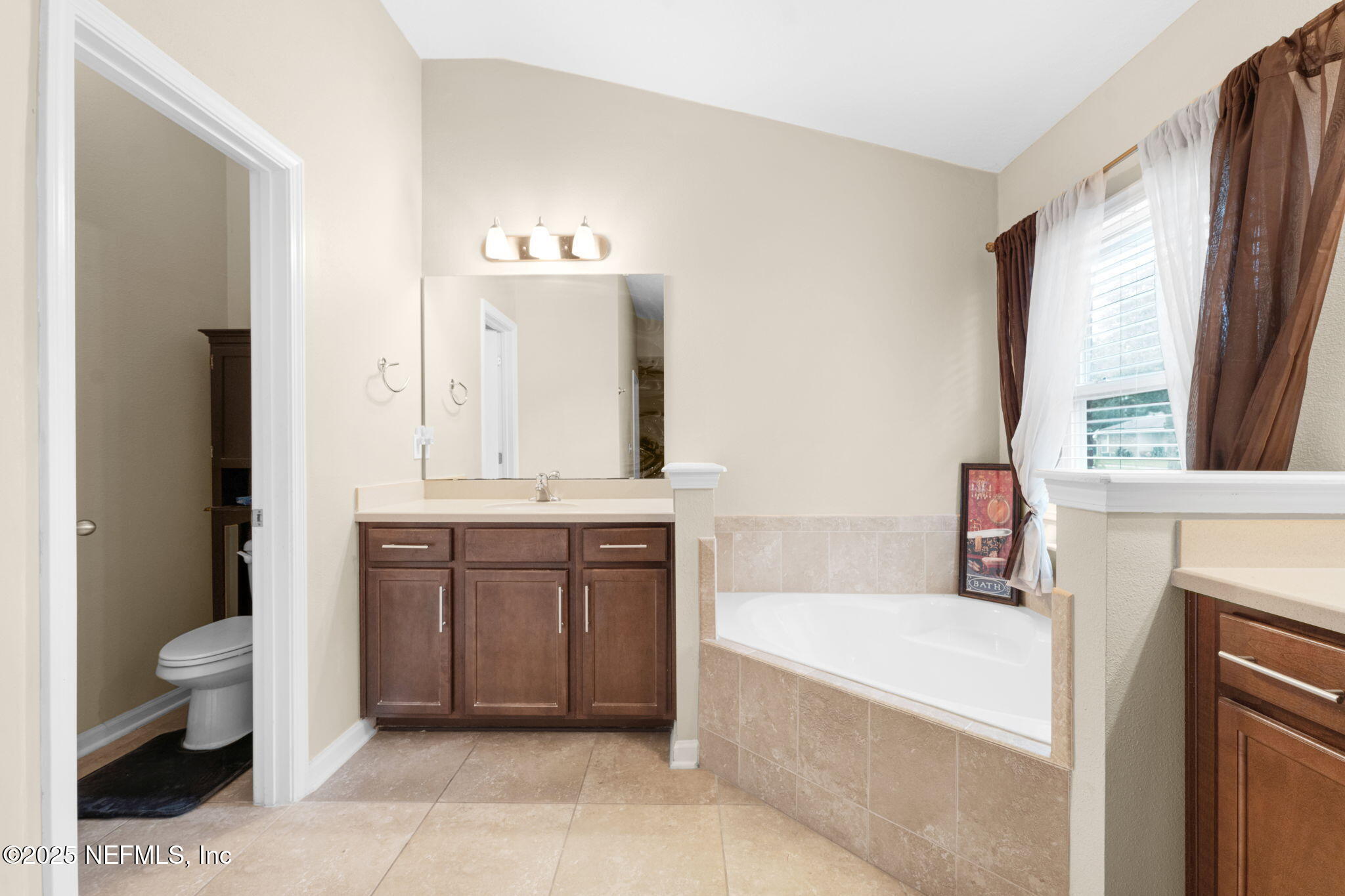 10856 Lothmore Road Jacksonville, FL 32221 - Photo 17 of 26 16-web-or-mls-pbd00467-pbd00469