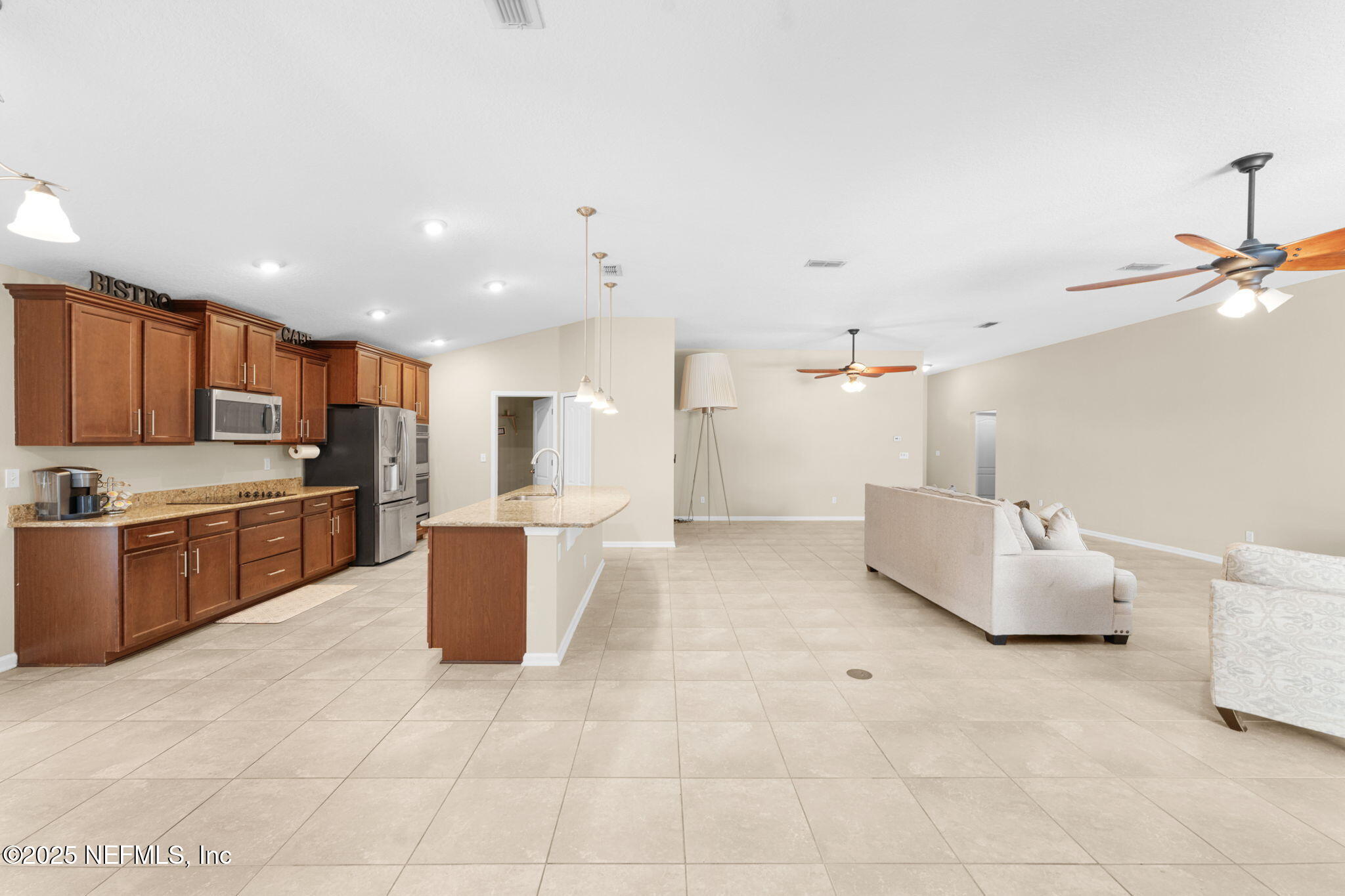 7-web-or-mls-pbd00527-pbd00529