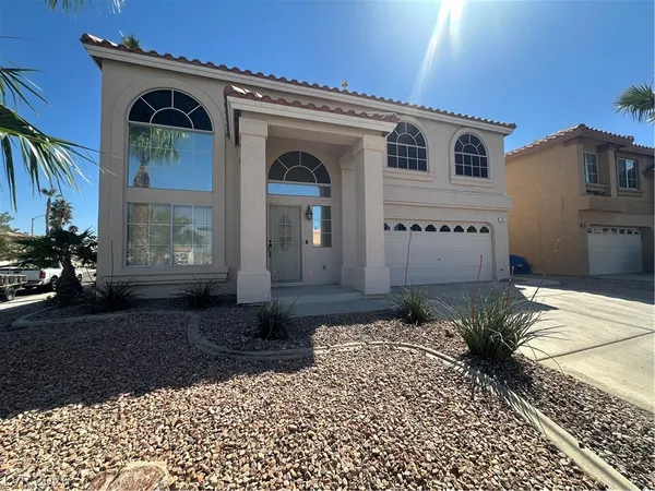 $2,400 | 16 Rising Sun Court, Henderson, NV 89074