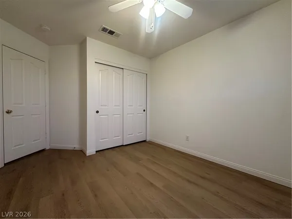 $2,400 | 16 Rising Sun Court, Henderson, NV 89074