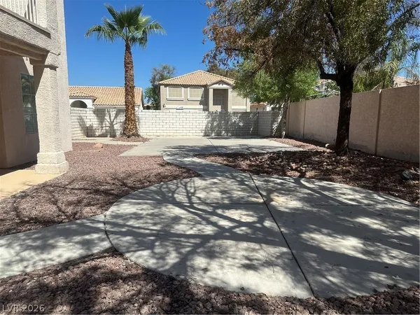 $2,400 | 16 Rising Sun Court, Henderson, NV 89074